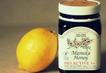 Manuka Honey: What’s the Buzz?